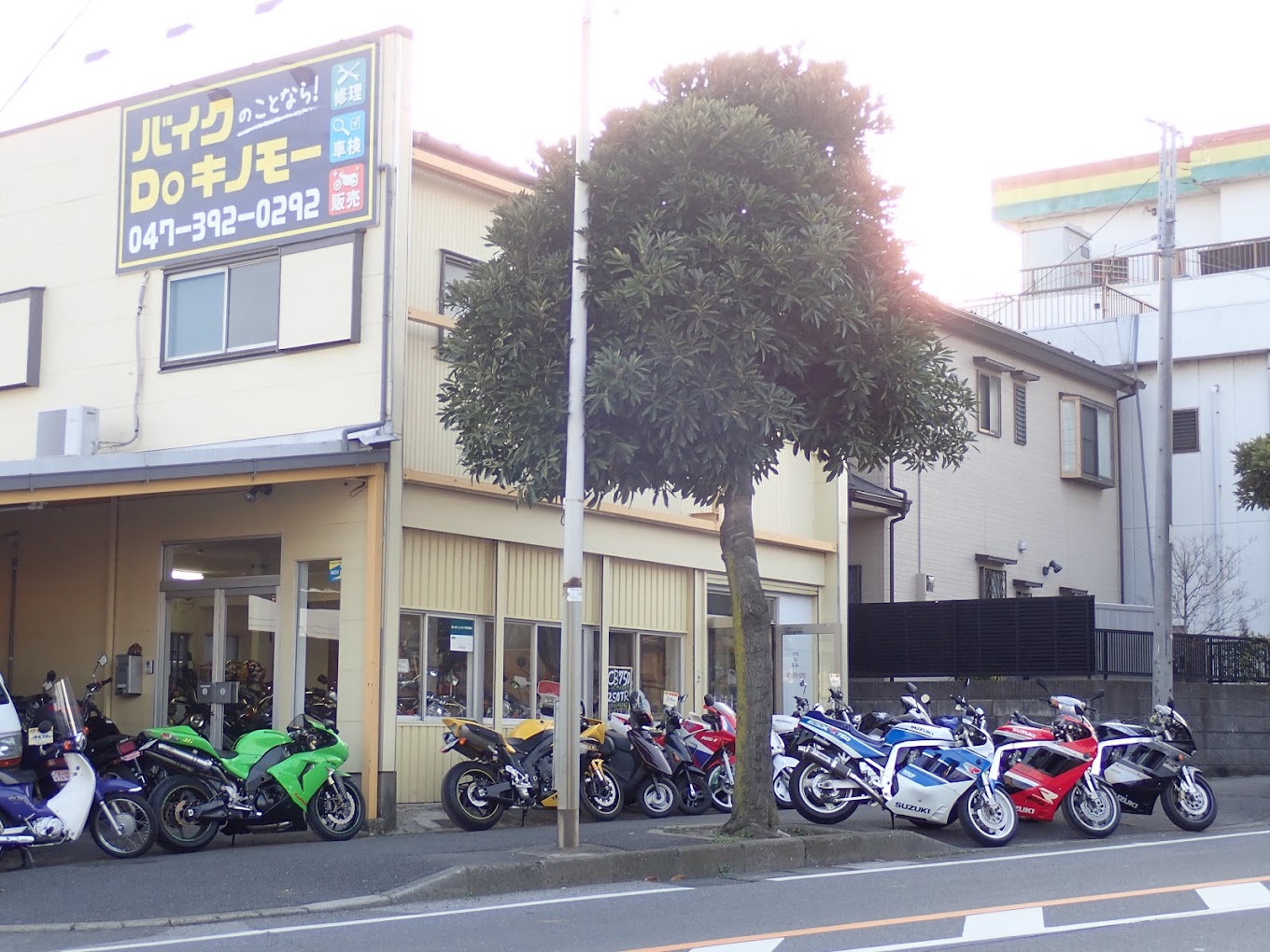 バイクDoキノモー 店舗外観